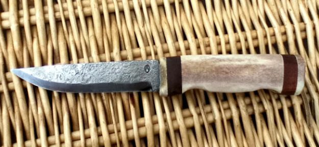 Frazer Downie's finished knife