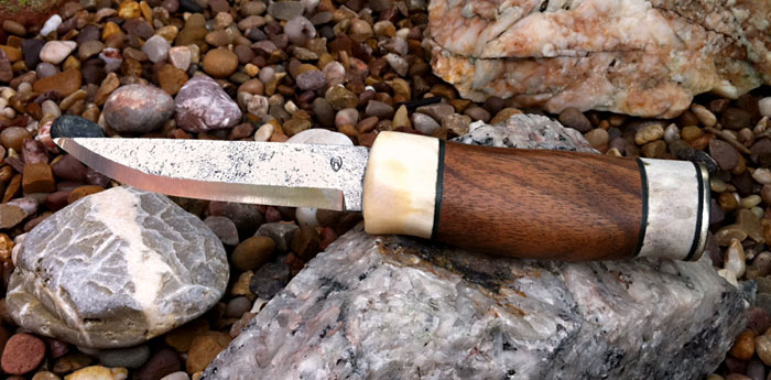 Roger Howard's finished knife