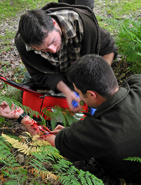 A typically realistic first-aid scenario from the WEM3 Course