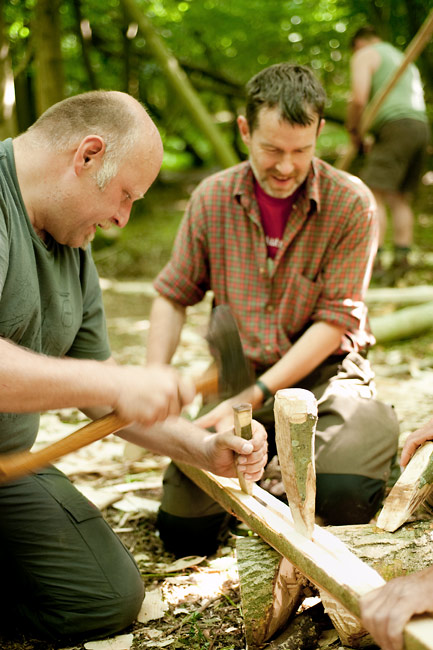 Birch Bark Canoe Building with Ray Mears and Pinock Smith - Day 2