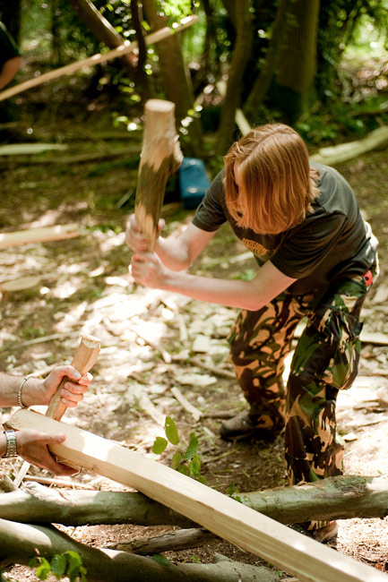 Birch Bark Canoe Building with Ray Mears and Pinock Smith - Day 2