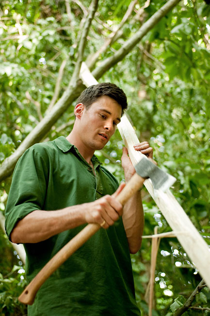 Birch Bark Canoe Building with Ray Mears and Pinock Smith - Day 2