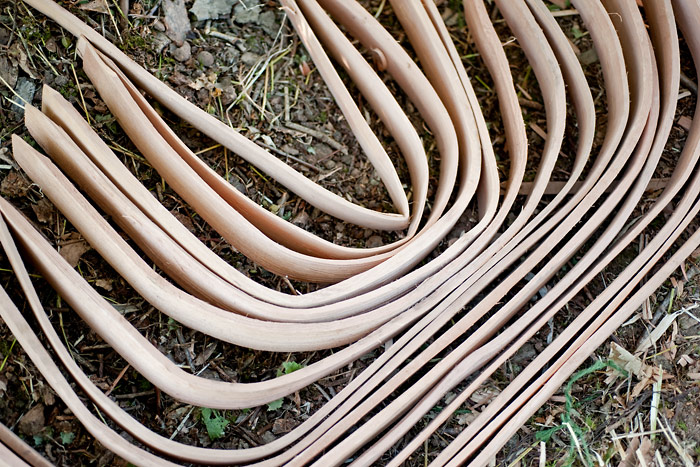 Birch Bark Canoe Building with Ray Mears and Pinock Smith – Day 6